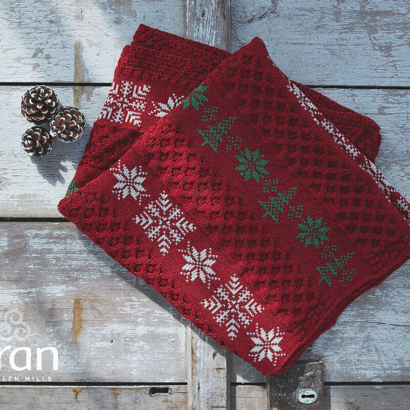 Aran wool Christmas Throw with snowflakes